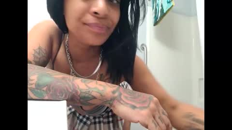 Mariah online show from March 27, 10:55 pm