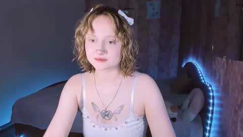 Maria online show from March 18, 1:33 am