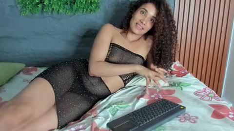 Snapshot of marian_rios chatting on March 1, 5:05 pm Marian online show from March 1, 5:05 pm