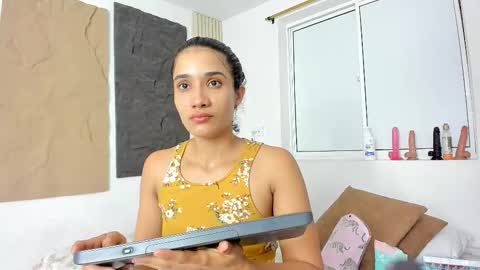 Snapshot of marian_rios chatting on October 13, 11:12 am Marian online show from October 13, 11:12 am