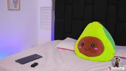 Mariana  online show from February 17, 7:02 pm