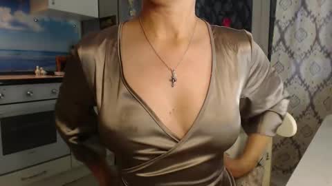 MarianaMur online show from November 9, 9:02 am