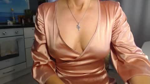 Snapshot of mariana_mur chatting on October 12, 6:50 am MarianaMur online show from October 12, 6:50 am