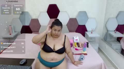 mariana online show from October 27, 12:32 am