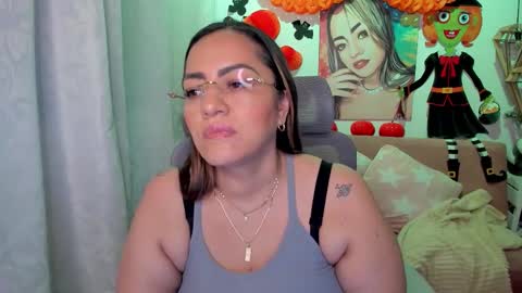 Mariana Lopez online show from October 27, 2:33 am