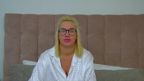 Maria online show from February 12, 7:01 am