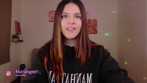 mariangeel_ online show from January 15, 12:19 am