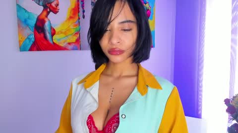 M A R I A N E online show from April 2, 5:09 pm