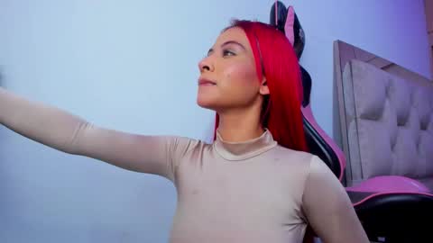 M A R I A N E online show from November 9, 11:24 am