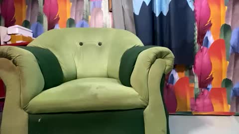 cum cum online show from December 11, 8:04 am