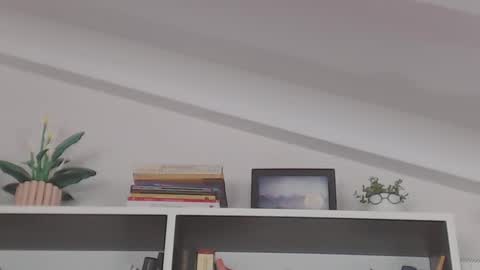 Maria online show from February 21, 2:42 pm