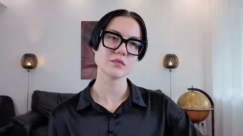 Marie Fitch online show from June 11, 3:48 am