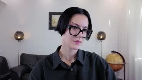Marie Fitch online show from July 30, 3:51 am