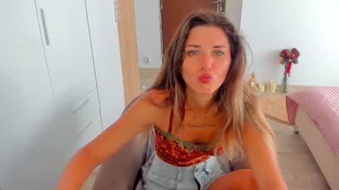 Marie   online show from July 2, 6:07 am