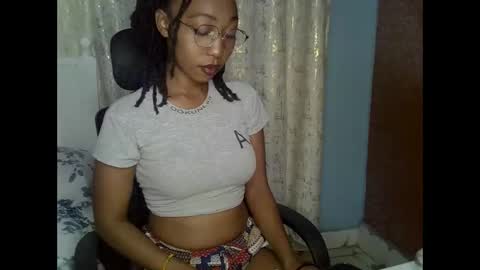 Snapshot of mariejuana_bliss chatting on September 24, 4:36 pm mariejuana online show from September 24, 4:36 pm