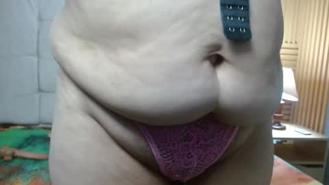 Snapshot of marielahorny303av chatting on September 22, 2:21 pm marielahorny303av online show from September 22, 2:21 pm