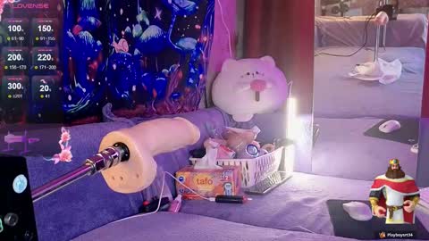 mariiamk online show from October 31, 9:04 pm