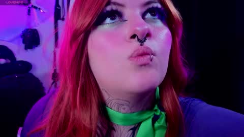 mariiana_velezz online show from October 16, 10:19 pm