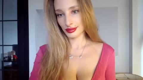 Snapshot of marilyndevilish chatting on March 12, 8:30 am MarilynDevilish online show from March 12, 8:30 am