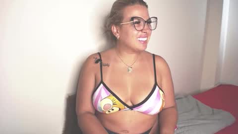 Marilyn Leon online show from October 30, 3:34 pm