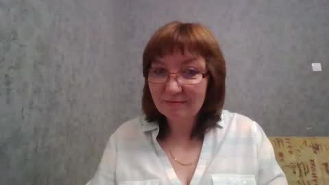 marinamrs online show from September 18, 6:12 pm