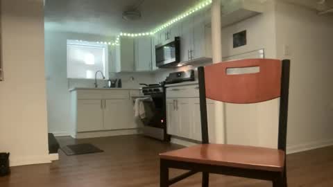 Z online show from December 17, 6:58 pm