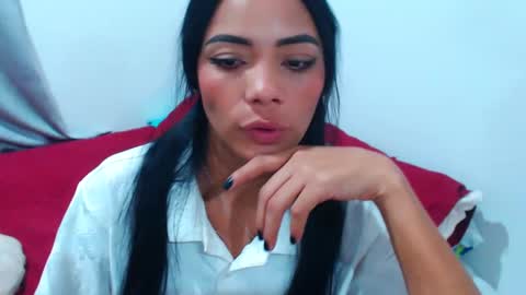 Snapshot of marisajara_ chatting on January 14, 3:53 am marisa online show from January 14, 3:53 am