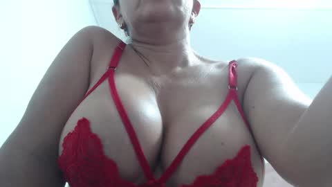 mariska_69 online show from February 14, 9:01 am