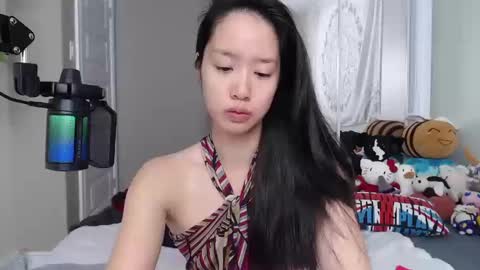 Snapshot of marissapeach chatting on October 11, 2:32 pm MarissaPeach online show from October 11, 2:32 pm