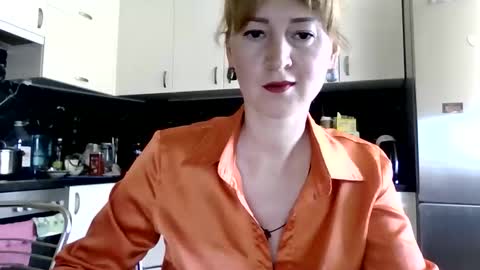 mariza_love359092 online show from April 13, 12:42 pm