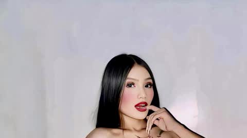 IM YOUR BABE GIRL LYCA online show from January 9, 10:54 am