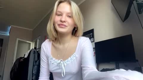 marjoryareias online show from October 22, 8:17 am
