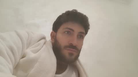 mark_ariete online show from December 14, 6:58 pm