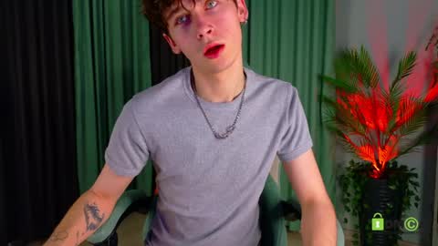 Mark online show from April 9, 3:18 pm