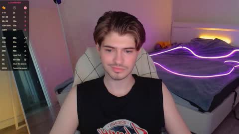 Mark online show from September 14, 2:18 pm