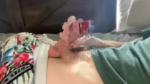 markhaven19 online show from April 18, 9:37 pm