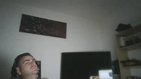 markoluggin online show from May 23, 3:46 am