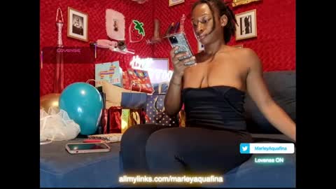 Snapshot of marleymadness9 chatting on September 24, 1:45 am MarleyAquafina online show from September 24, 1:45 am