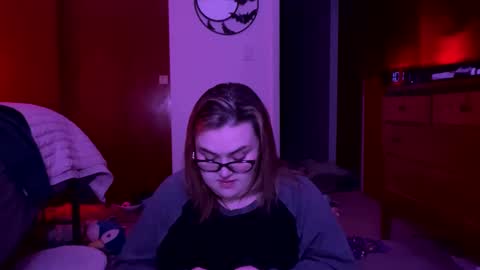 maroon_moon online show from February 19, 5:49 am