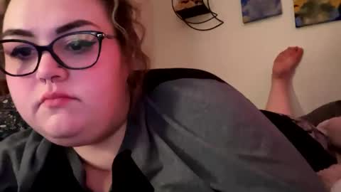 maroon_moon online show from February 14, 11:20 pm