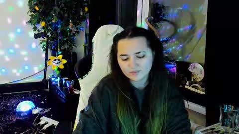 Snapshot of marry_paradisesi chatting on October 12, 10:44 pm Marishka online show from October 12, 10:44 pm