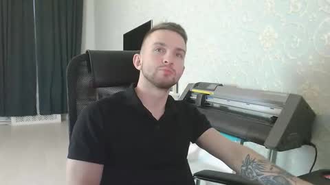 Marselle online show from November 12, 1:46 pm