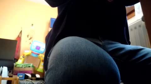 Snapshot of marsupialdan chatting on December 6, 2:33 pm marsupialdan online show from December 6, 2:33 pm