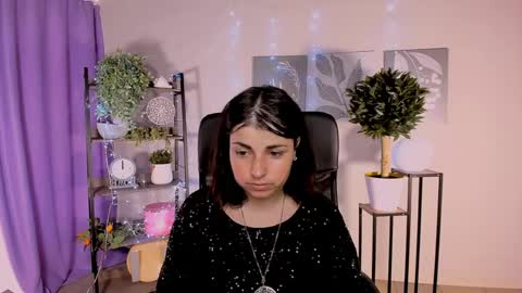 martaedams online show from May 27, 6:32 am
