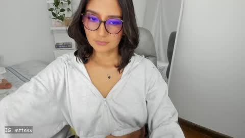 Martina online show from May 27, 1:57 am