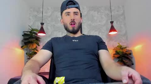 Martin Foster online show from April 22, 3:35 am