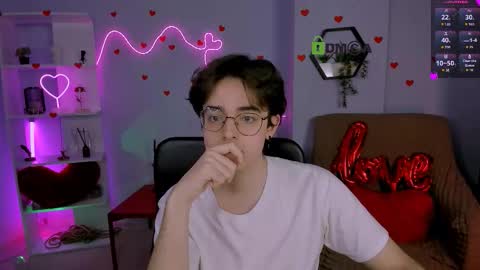 Martin online show from March 1, 8:13 pm