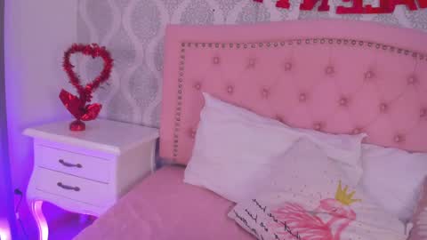 Snapshot of martina_rivera_ chatting on February 14, 11:53 am Martina online show from February 14, 11:53 am