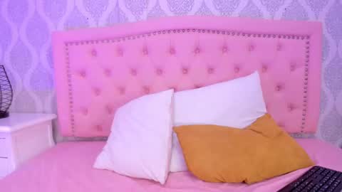 Snapshot of martina_rivera_ chatting on March 4, 2:42 pm Martina online show from March 4, 2:42 pm