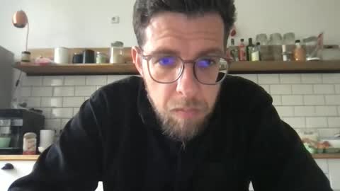 martinmagic467657 online show from April 16, 7:41 am